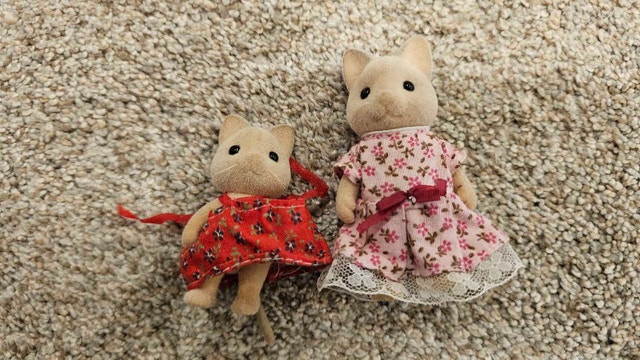 Sylvanian Families Catwood Cats