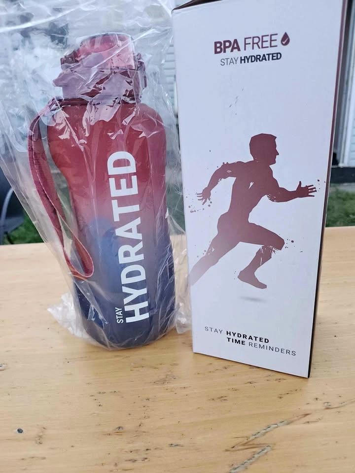 Stay Hydrated Water Bottle with Time Reminders