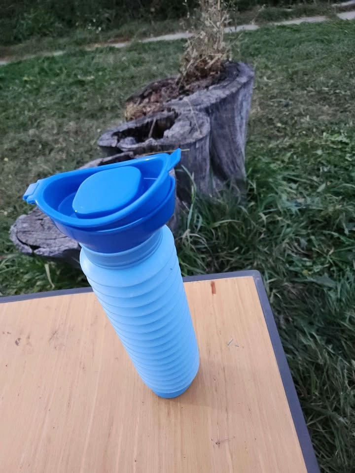 Portable Collapsible Travel Urinal - photo 3