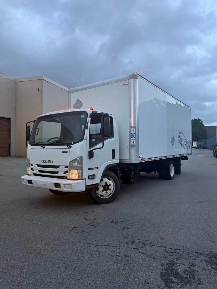 2019 Isuzu NRR