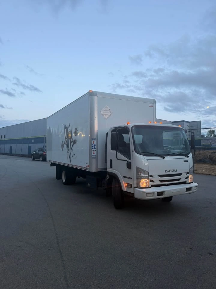 2019 Isuzu NRR - photo 3