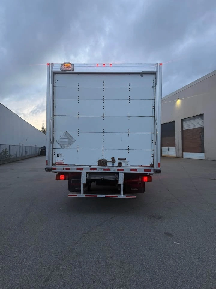 2019 Isuzu NRR - photo 5