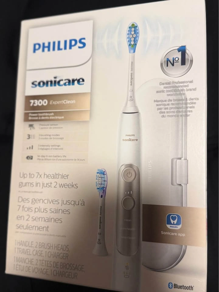 Philips Sonicare 7300 ExpertClean Power Toothbrush - photo 4