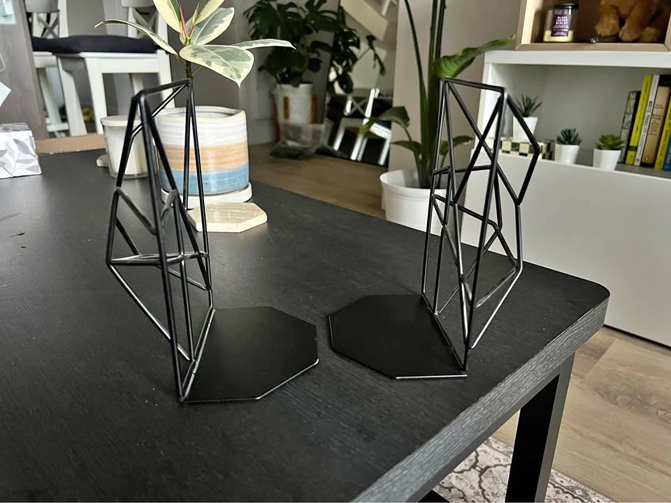 geometric bookends