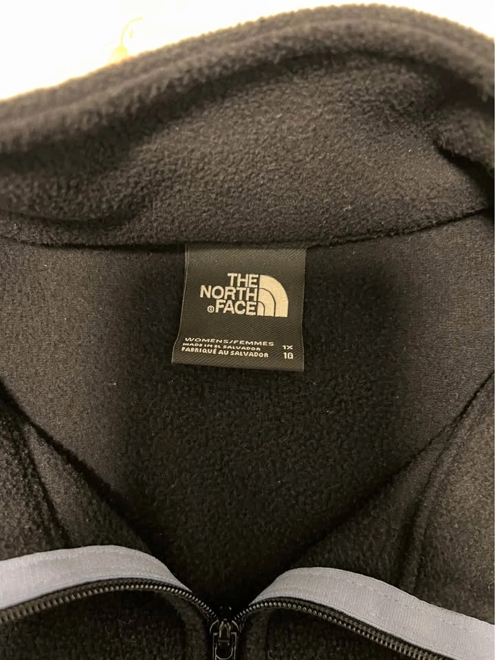 the north face quarter zip - photo 2