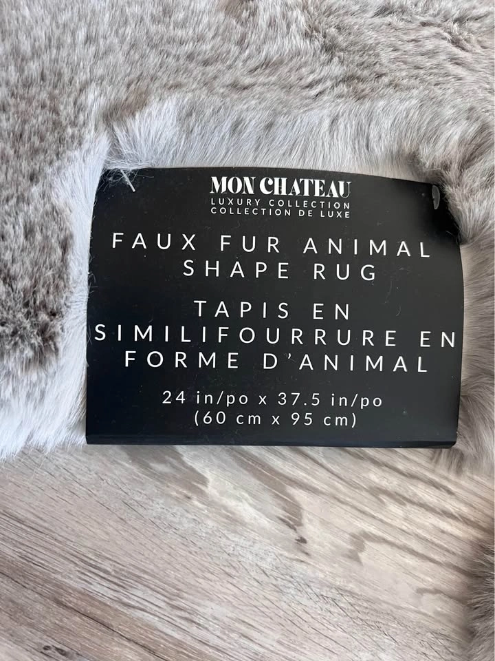 mon chateau elephant shaped rug - photo 2