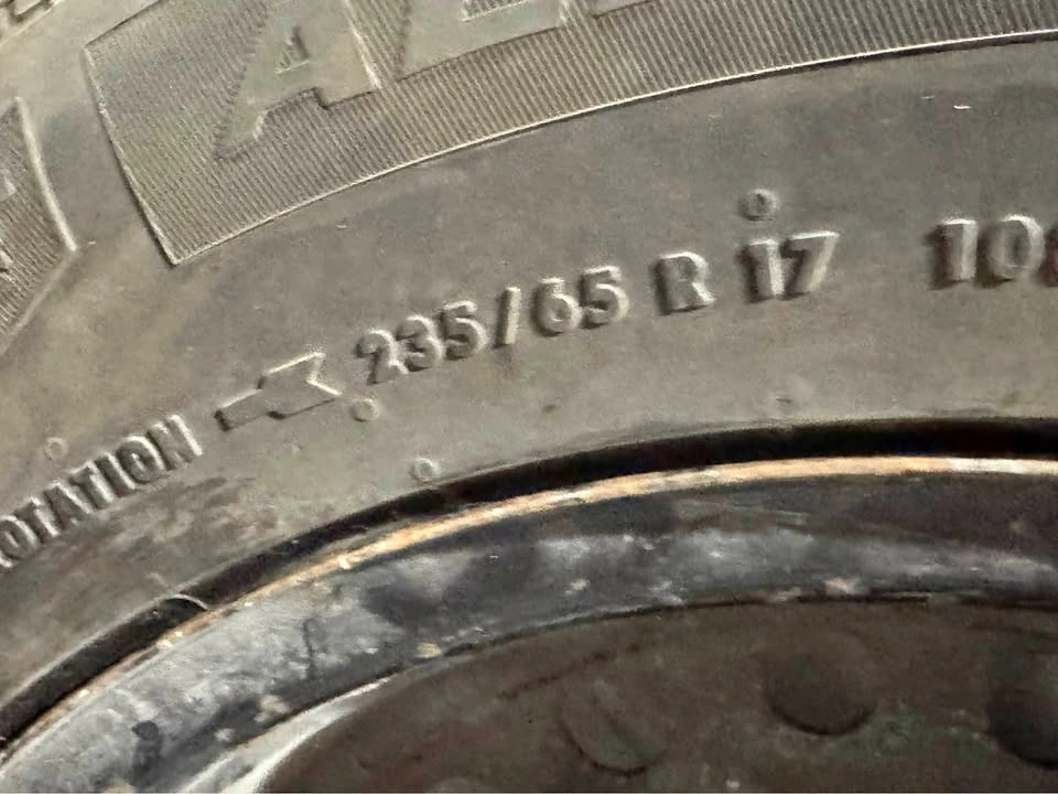 Brand New 235/35 R17 M&S Winter Tire on Rim - One Only