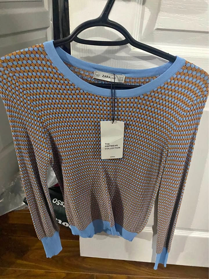 Zara sweater BNWT