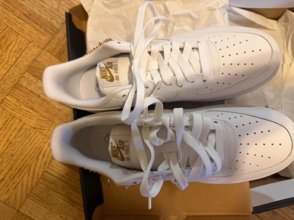 Women White and Gold Airforce 1 - photo 2