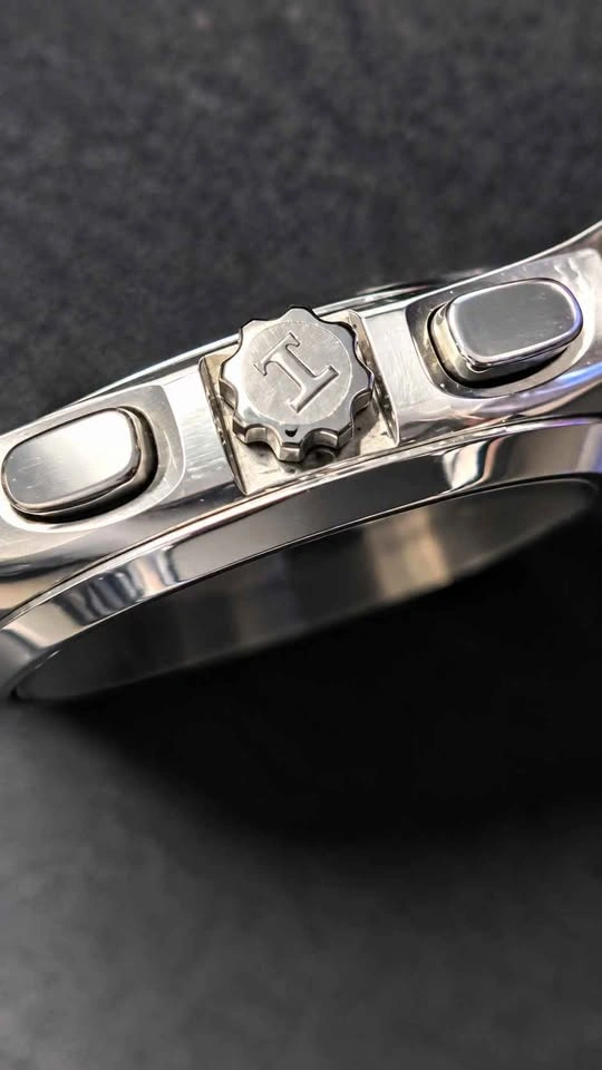 Tissot Men's Couturier GMT Stainless Steel Dress Watch - photo 3