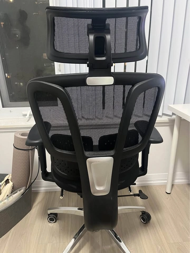 Ergonomic Mesh Office Chair with Headrest and Footrest - photo 5
