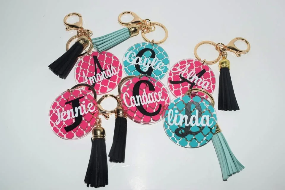 Glitter Acrylic Keychain – Custom Monogram Gift for Her image indicator(7)