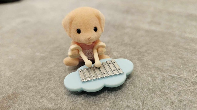 Sylvanian Families Baby Band Series – Yellow Labrador Puppy - photo 2