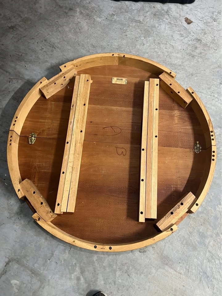 Keller Round Oak Dining Table with 3 Leaves - photo 4