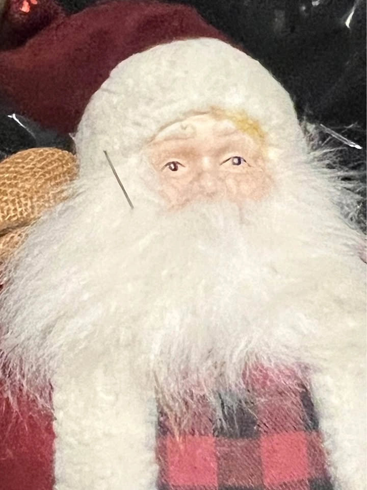 16-Inch Rustic Woodland Santa Claus Figurine - photo 2