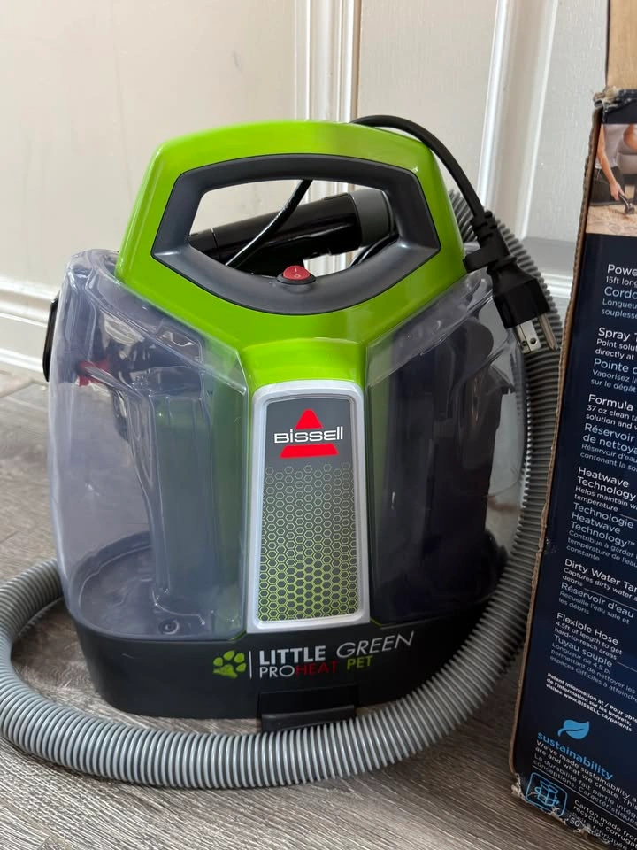 Bissell Little Green Proheat Pet Carpet and Upholstery Cleaner - photo 2