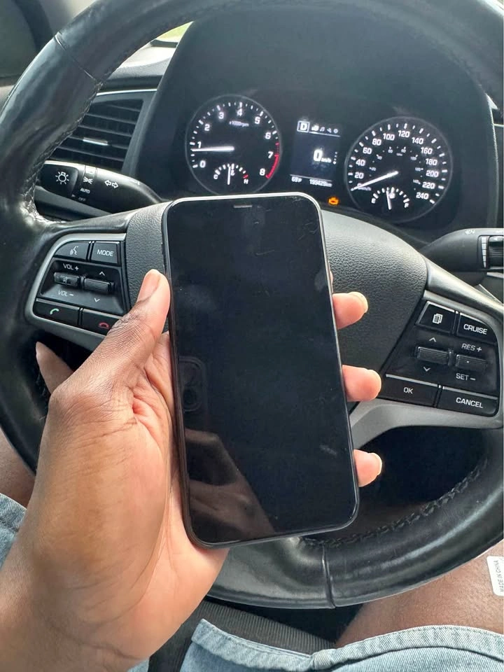 iPhone XR