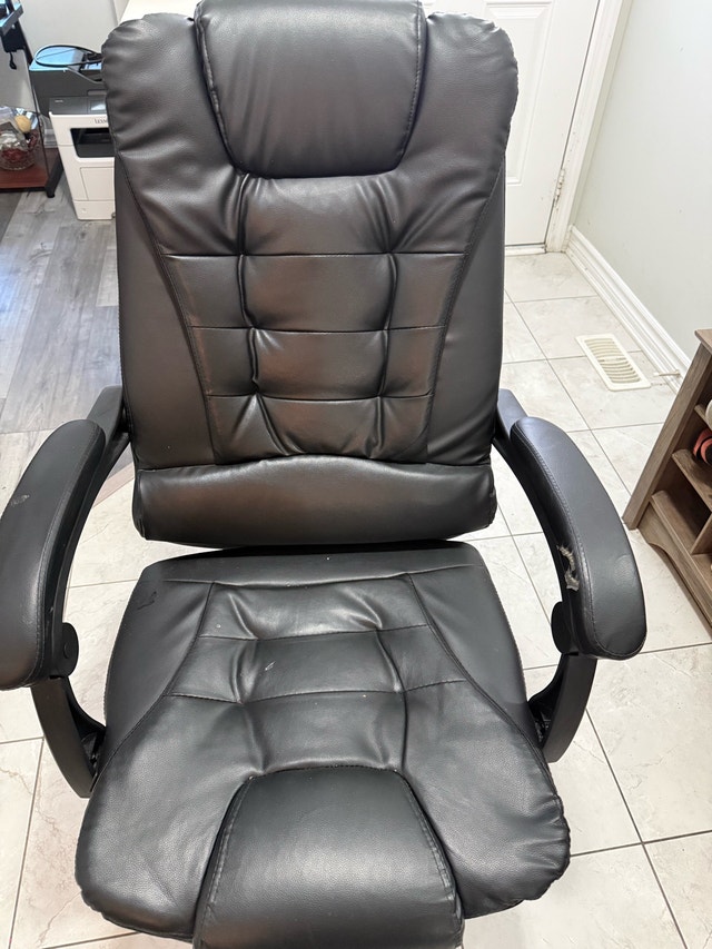 large L shape office desk & chair - photo 2
