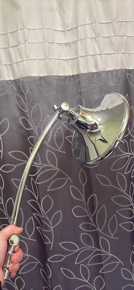 8" Chrome Shower Head with Adjustable Extension Arm - photo 2