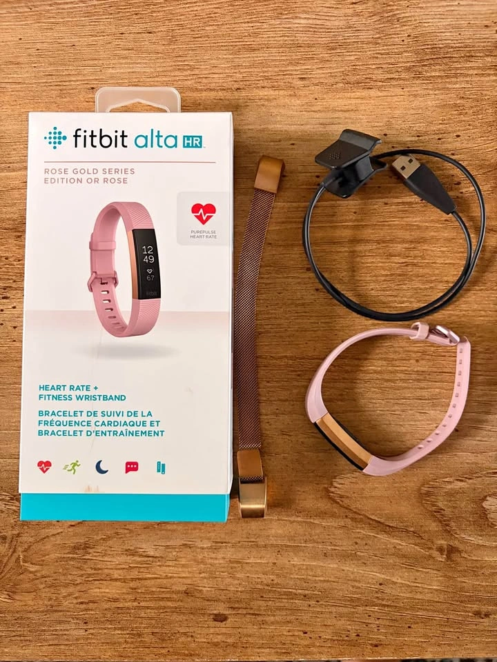 Fitbit Alta HR