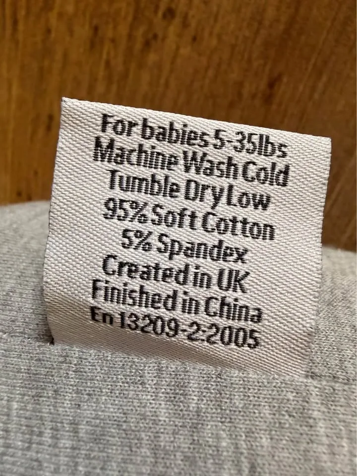 DaisyGro Baby Wrap Carrier - photo 2