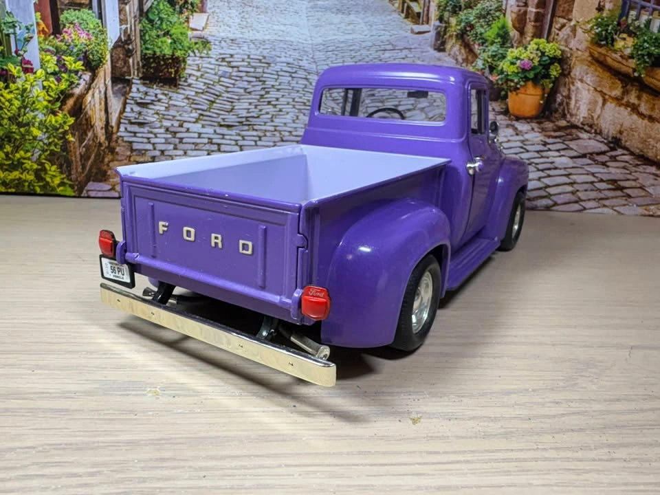 1:18 Ertl American Muscle 1956 Ford Street Rod Pickup - photo 4