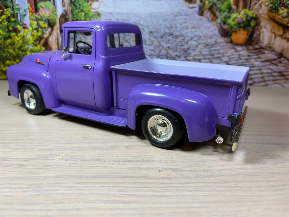 1:18 Ertl American Muscle 1956 Ford Street Rod Pickup - photo 5