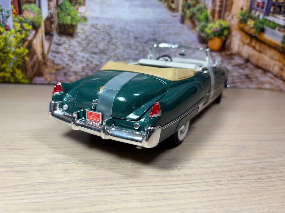1:18 1949 Cadillac Coupe de Ville Diecast Model Car New - photo 4