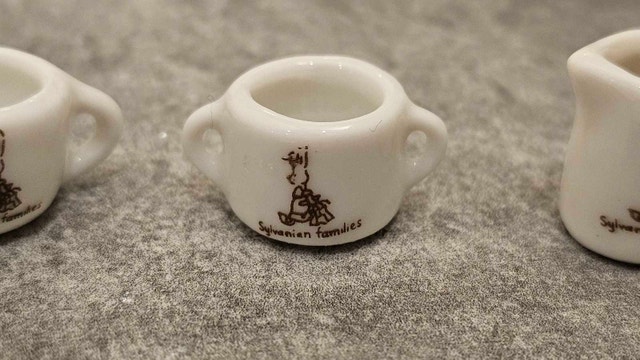 Sylvanian Families Porcelain Tea Set - photo 2