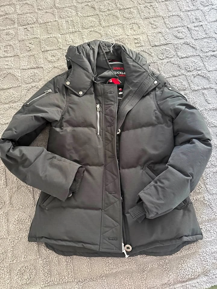 Moose Knuckles Down-Filled Winter Jacket – Black – XL/G – OBO