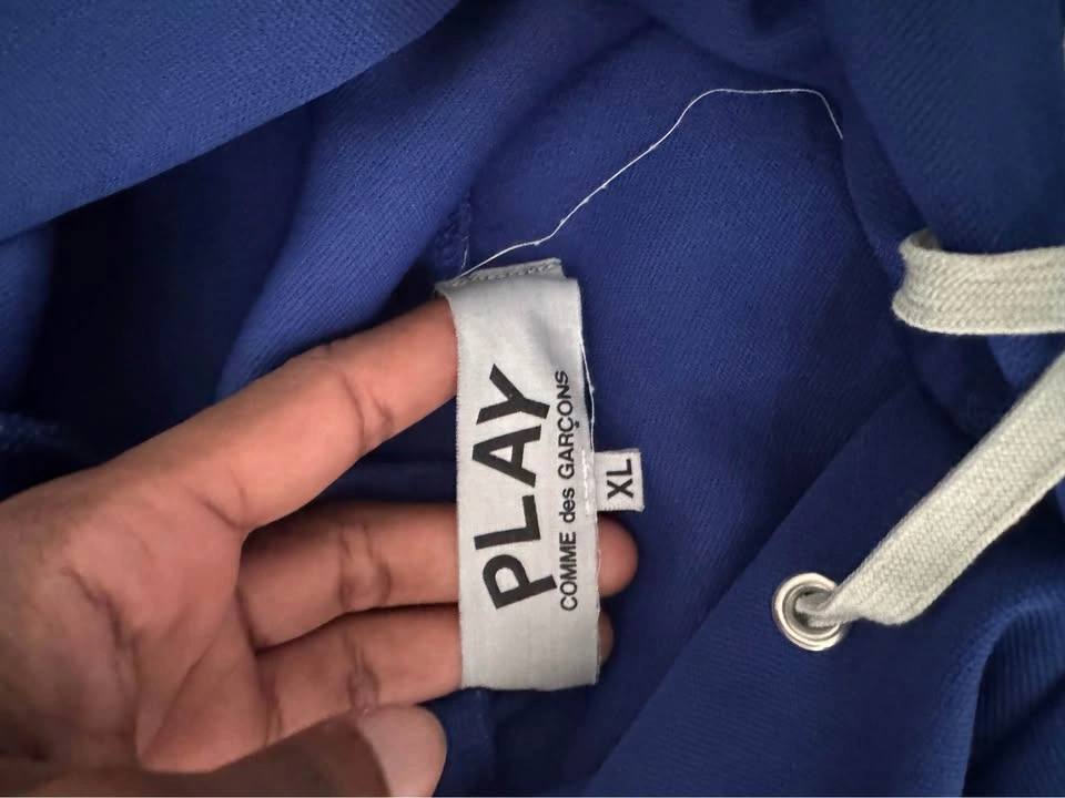 Comme des Garçons PLAY Hoodie - photo 3