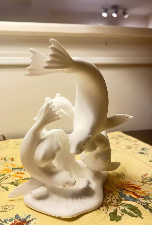 Vintage Porcelain Seal Figurine - photo 2