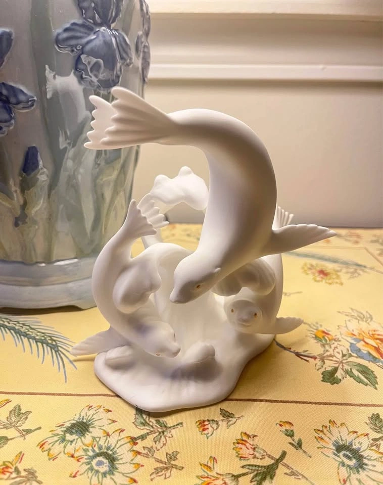 Vintage Porcelain Seal Figurine - photo 4
