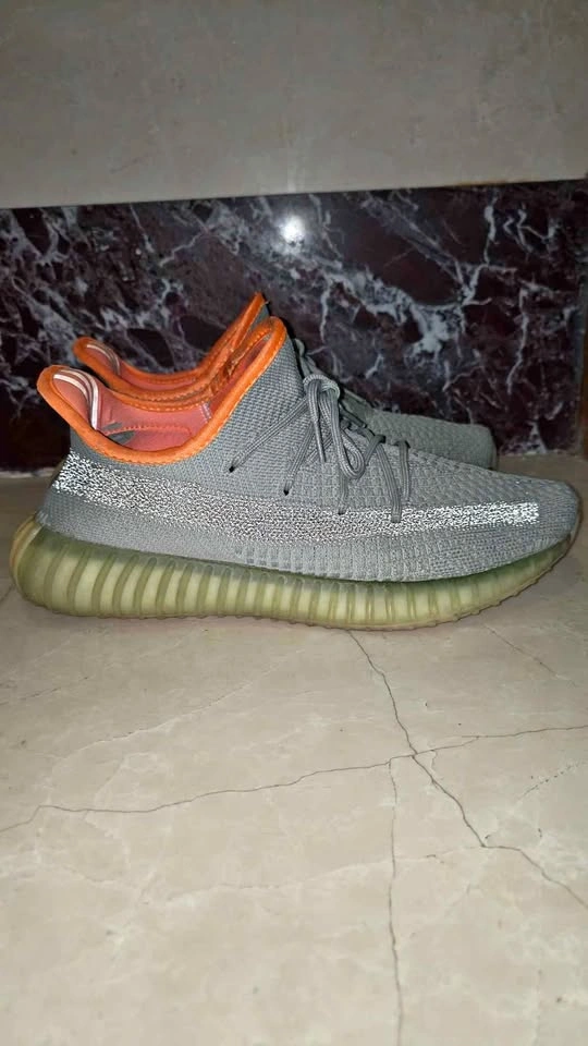 Sport shoes for sale