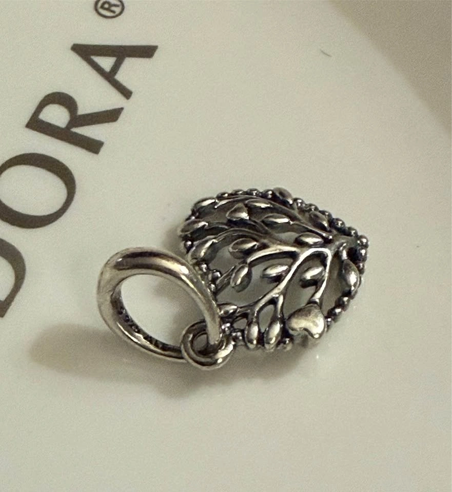 Pandora Flourishing Hearts Dangle Charm - photo 2