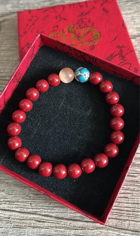Feng Shui Cinnabar Bracelet for Women – Lotus-Inspired - photo 2