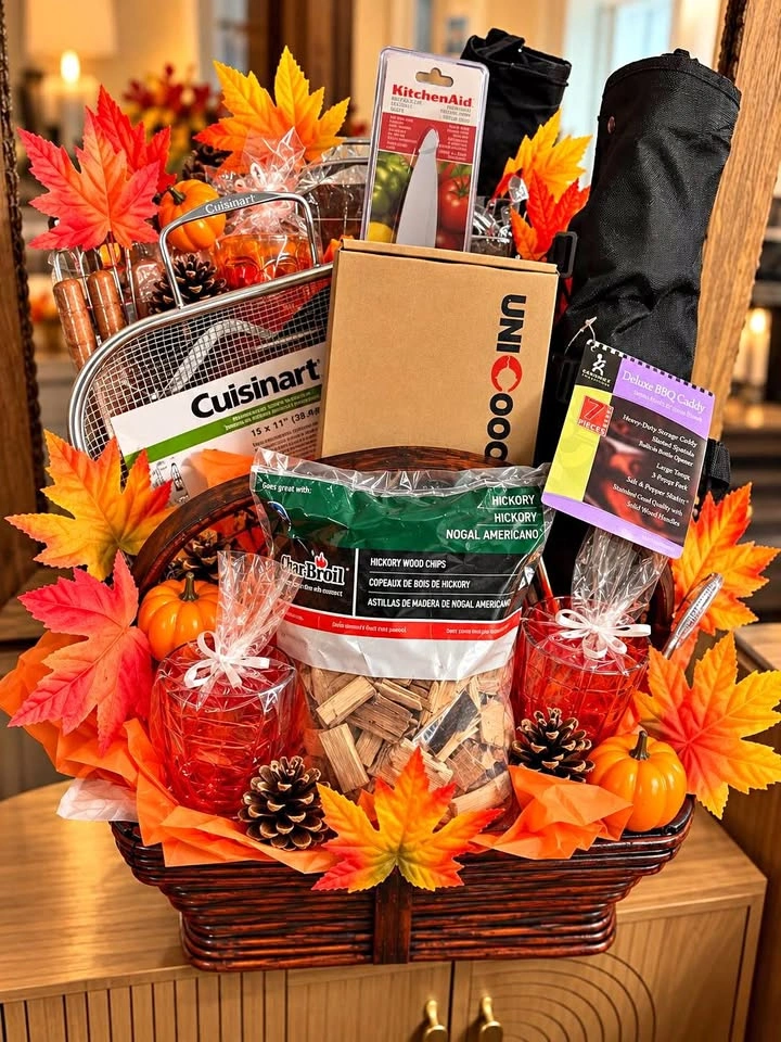 FALL BBQ GIFT BASKET – Cuisinart, Gourmet Traditions & MORE