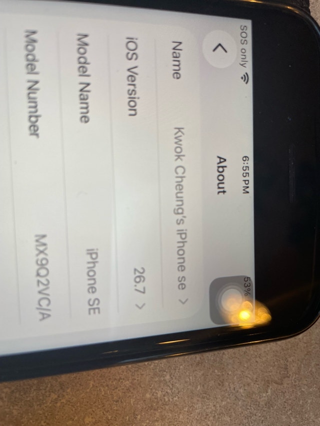 iPhone SE (2020) - photo 3