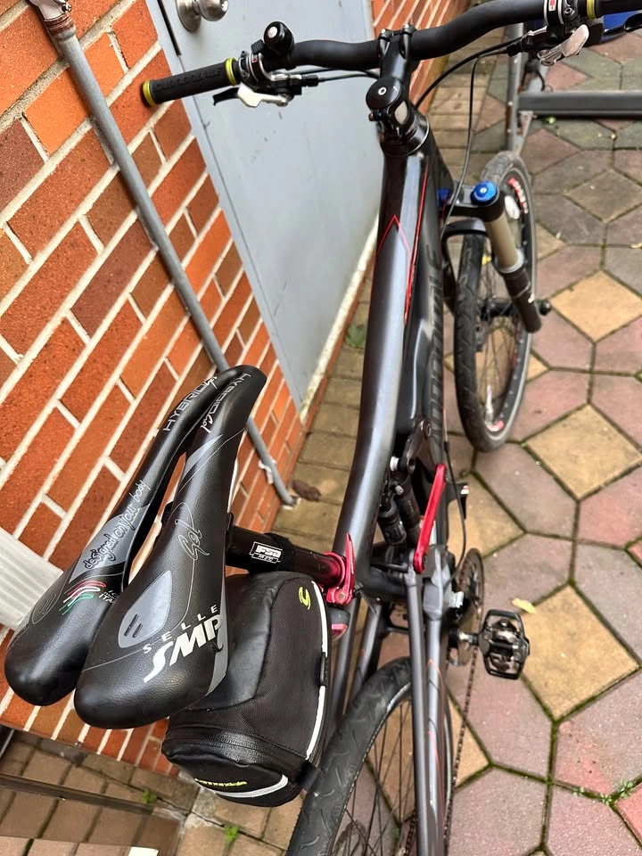 Cannondale Moto 3 Carbon Mountain Bike - photo 5