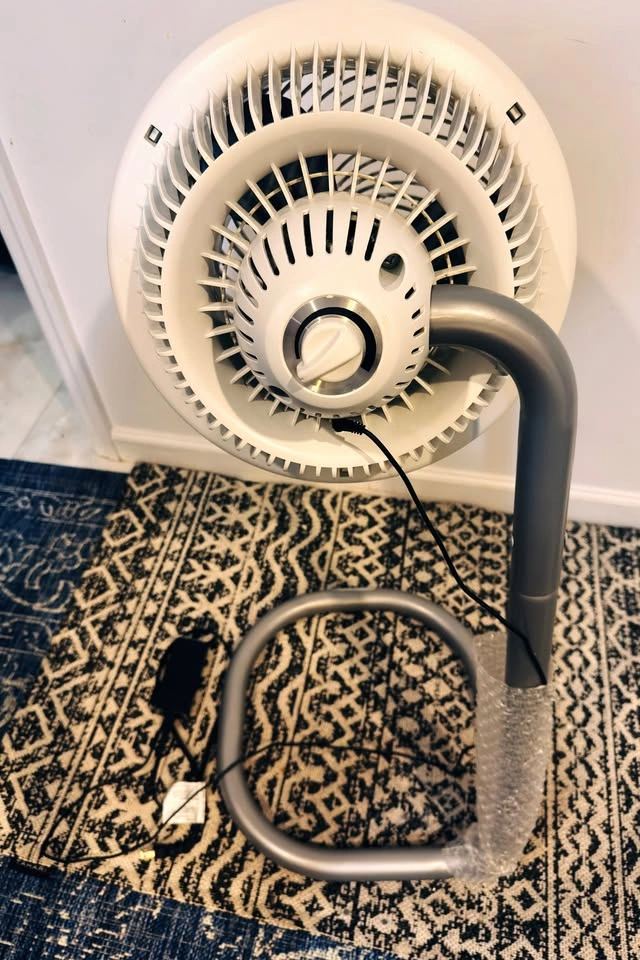 Vornado 783DC Energy Smart Stand Fan – Excellent Condition! - photo 2