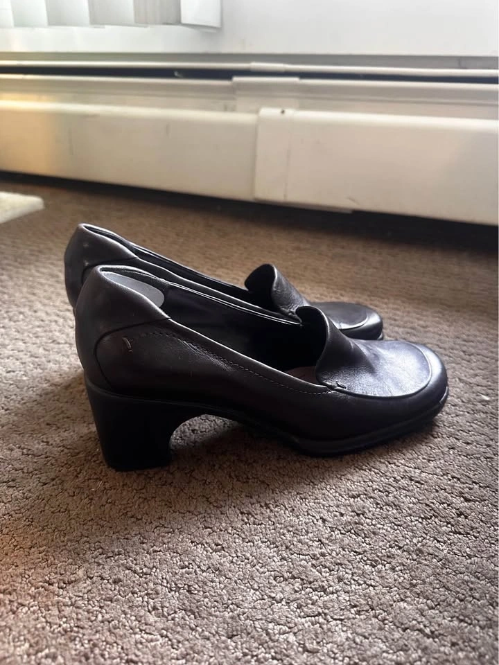 Nine West Leather Block Heel Loafers - photo 2