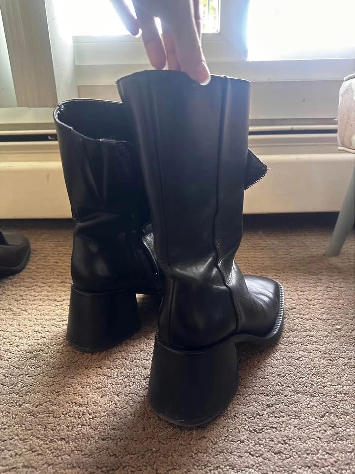 Vagabond Leather Square Toe Platform Boots - photo 3