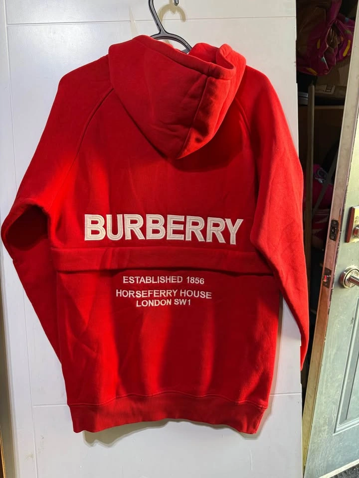 Burberry Red pullover Hoodie - photo 2