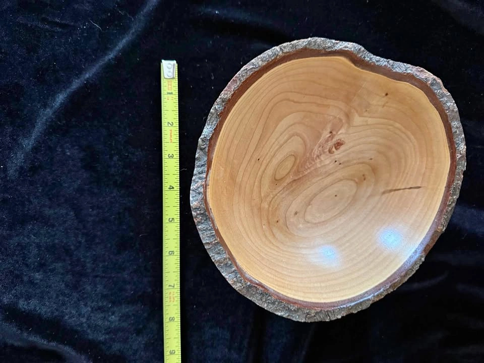Hand-Turned Live Edge Wooden Bowl – 7.5" Natural Bark Rim