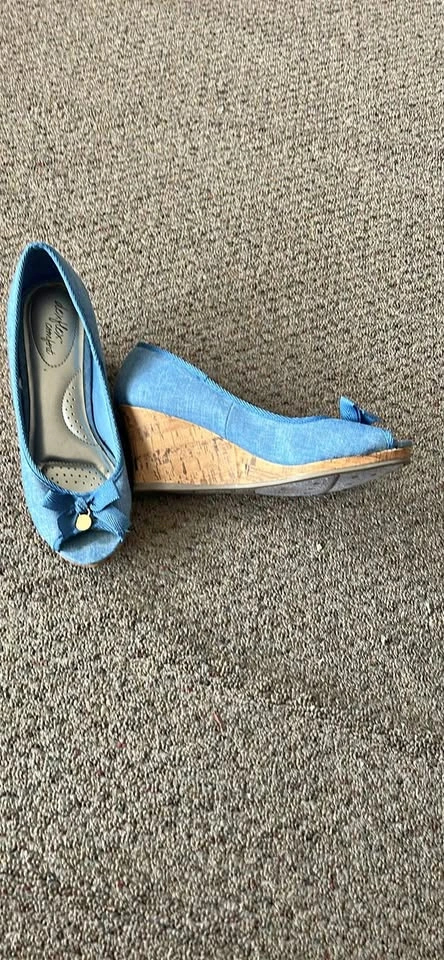 Dexflex Comfort Denim Wedge Heels