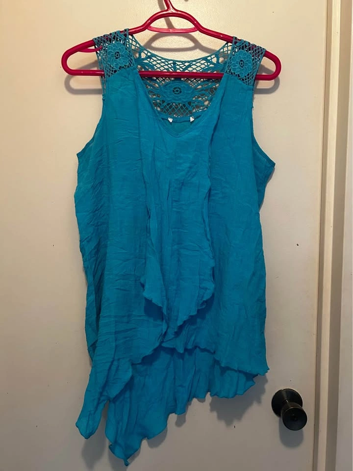 Tops & Blouses - photo 3