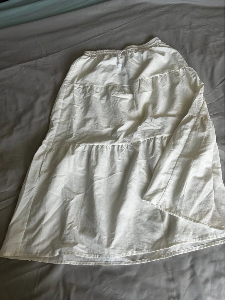Dresses & Skirts - photo 5
