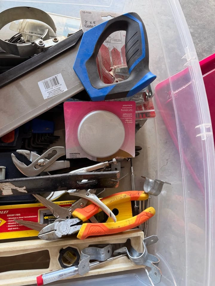 Assorted Hand Tools & Equipment Lot – Levels, Multimeter, Vise - photo 4