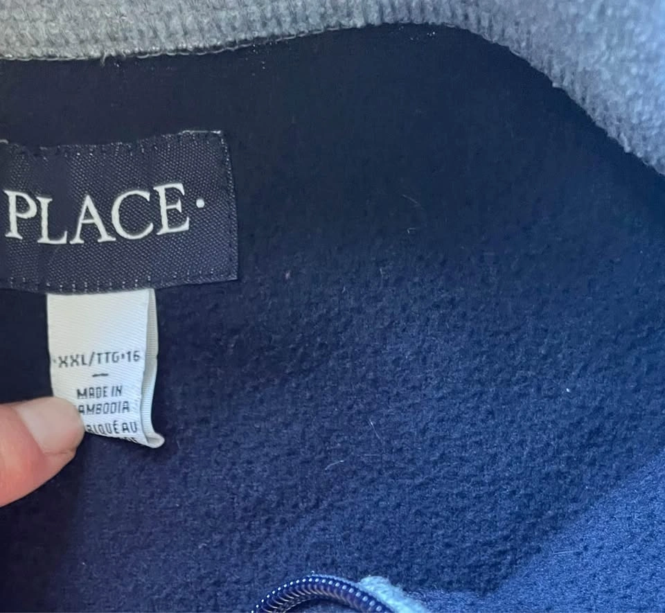 2 Fleece Jackets, Kids XL and XXL - photo 3