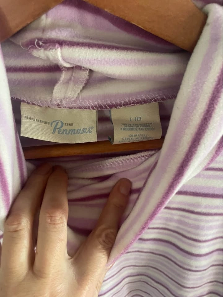 Fleece turtle neck, women’s large, excellent condition - photo 2